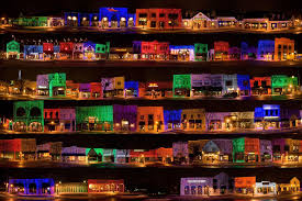 A Photo Collage Of The Big Bright Light Show On Main St In Downtown Rochester Mi At Christmas Time Christmas Graphics Light Show Christmas Lights