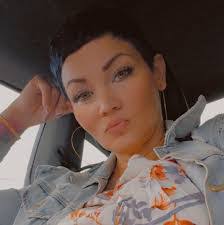 Ericka Cox's Instagram, Twitter & Facebook