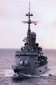 Epingle Sur Navy Warships Modern
