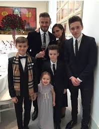 David robert joseph beckham is a former english professional football player. Stars Die Jung Eltern Geworden Sind Victoria Beckham Beckham Spice Girls