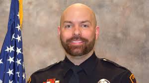 President Trump honors LPD officer in the running for Officer of The Year  Award