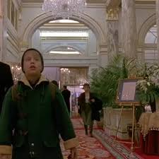 Maman, j'ai encore raté l'avion ! Noooon Oui C Est Bien Donald Trump Qui Apparait Dans Maman J Ai Encore Rate L Avion Video Rtl People