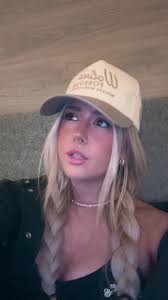 its stuck in my head i cant stop send help #gymtok #darcsport #gymrat  #gymgirl #fyp #gym #fitness #fypage