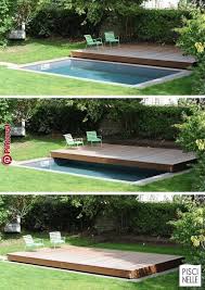 Deck Design Idee Dieses Erhohte Holzdeck Ist Eigentlich Eine Schiebbare Poolab Deckdesigns Mod In 2020 Pool Landscaping Small Pool Design Swimming Pool Designs