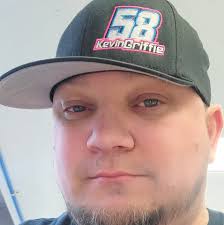 Penguins GM chirping again, go away!