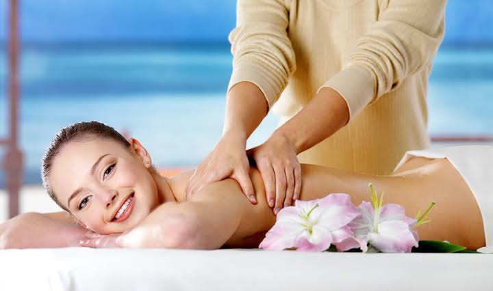 The Amazing benefits of Full body Massage