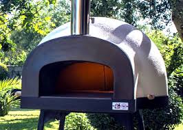 Der gasbetriebene pizzaofen ooni koda 16 für den außenbereich wurde für das backen. Pizzaofen Shop At Italienische Pizzaofen Fur Privat Und Gastronomie