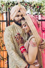 Stunning Chandigarh Wedding With Gobs Of Bridal Outfit Inspo To Save Punjabi Wedding Couple Bride Groom Photos Bridal Photoshoot