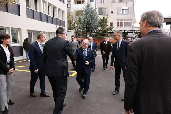 Tiran New York Üniversitesi'nin Yeni Kampüsü Açıldı