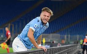 How to use immobile in a sentence. Champions League Lazio Rom Ohne Quartett Um Ciro Immobile In Brugge