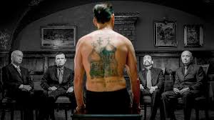 Un chef de la mafia russe, connu sous le surnom de parrain hassan et âgé de 75 ans, a été tué par un tireur embusqué à la sortie d'un restaurant en selon des sources policières citées par les médias, les faits se sont produits à la sortie d'un restaurant. Qui Etaient Les Voleurs Dans La Loi Ces Violents Chefs De La Mafia Russe Russia Beyond Fr