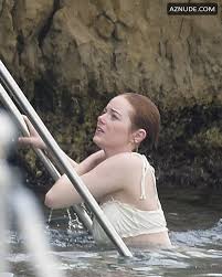 Emma Stone Sexy Seen In A Bikini During Her Vacation Insexiezpix Web Porn