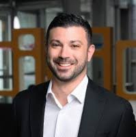 Daniel Meth's Instagram, Twitter & Facebook