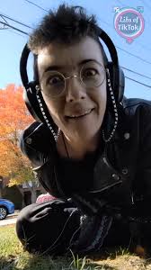 Nonbinary kindergarten teaching assistant discusses how she explains to  kindergartners that they can become trans or nonbinary. These are the  people teaching your kids