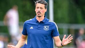 Wagner spielte zuletzt bei tianjin teda (tj ted). Ex Bayern Profi Sandro Wagner Kriegt Einen Neuen Job