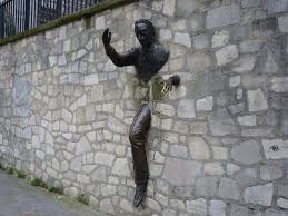 Dutilleul is a modest clerk who works in an obscure ministerial. Le Passe Muraille Paris France Atlas Obscura