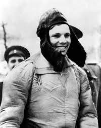 Juri gagarin ging als erster mensch im weltall in die geschichte ein. Z2cjz2 Qchsgfm