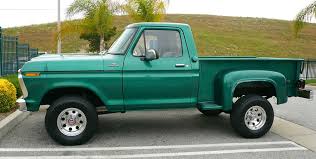 1977 Ford F150 Stepside Short Bed 4 4 Pick Up Classic Ford Trucks Ford Pickup Trucks 1979 Ford Truck