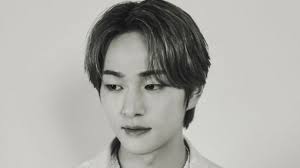 Selamat! Who Sings Vol 1 Onew SHINee Debut di Chart Mingguan Bilboard Jepang