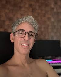 🎹🔥 Bem-vindo ao berço de Tech-Prog nacional.