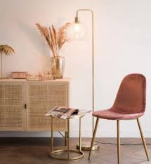 Dpd relais s'appuie sur le réseau pickup constitué de plus de 8500 points relais en france sélectionnés sur des critères stricts comme l'amplitude horaire (98% des points sont ouverts le samedi) et l'espace de stockage dédié.<br /><br />notre service dpd relais vous permet d'offrir plus de liberté à vos clients destinataires. P5ffpb1vngbypm