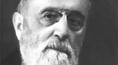 Alfred Lacroix's Instagram, Twitter & Facebook