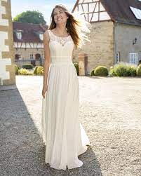 Maybe you would like to learn more about one of these? Gudi Mit Schleppe Hochzeit De