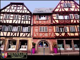 L'ambiance générale de notre chambre et peindre un pan de mur peut en effet agrandir ou éclairer une pièce, mais aussi le structurer en quelle couleur choisir pour peindre un pan de mur ? Histoire De Colombage La Symbolique Des Maisons D Alsace Et D Ailleurs Ber Dranreb04 Overblog Com Montagne Et Rando