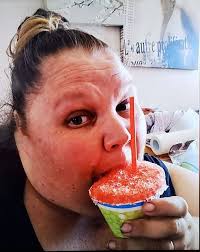 Geeze-A-Loo...the fingernails...Why...Just Why???