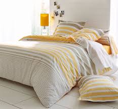 epingle sur decoration jaune