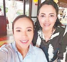 SR Splendor &amp; Rostros. Jueves 23 de marzo de 2023 by Grupo Rumbo Nuevo 