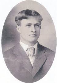 Histories and Mysteries: Family Stories and Genealogy : Venus Perry Creager  North, 1900-2002