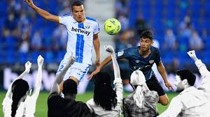* only players with total appearances greater than the average number of. How Social Media And Live Events Landed La Liga S 1 Billion Espn Deal