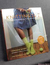 30 projects to knit, wear, and enjoy, on the go and around the clock illustrated by atelier véronik avery inc., gowdy, thayer allyson (isbn: Knitting 24 7 30 Projects To Knit Wear And Enjoy On The Go And Around The Clock Von Veronik Avery Very Good Paperback No Dust Wrapper 2010 Booklovers Of Bath