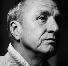 Johan cruyff's influence in the netherlands extended beyond his performances for the national team. Johan Cruyff Ist Tot Fussballidol Im Alter Von 68 Jahren Gestorben Welt
