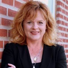 Patty Cummings's Instagram, Twitter & Facebook