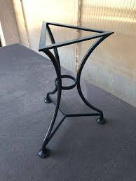 Parfait pour la réalisation d'un banc ou d'un meuble. Pietement Trois Pieds Pour Table Basse Ou Haute En Pierre De Lave Emaillee Realisation Par Nos Ferronniers D Art Atelier Lavastone A Toulon Dans Le Var Fabricant De Mobilier En Pierre De