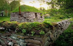 How it is arranged and how it works. The Art Of The Dry Stack Stone Wall Insteading