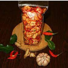 Ini juga salah satu menu camilan yg ada di kedai sari iya bun😉😉 Kerupuk Seblak Bantat Makanan Minuman Snek Di Carousell