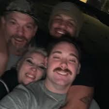 Avery Romano (@ebony_and_avery)