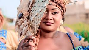 LE MARIAGE COUTUMIER DE JESSE & ANDREA À ORLÉANS AU CHÂTEAU DE LA  CHARBONNIÈRE