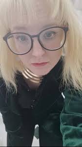 What's your go-to blazer style?