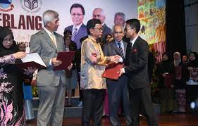 Tawaran biasiswa mybrainsc kpm pendidikan tinggi 2019 phd. Yayasan Sabah Mesti Perkukuh Kewangan Bantu Sektor Pendidikan Borneo Today