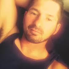 Whoever is reading this, you are beautiful, you are strong, you are doing a  great job! So smile, life is too short to be unhappy.💯🥰