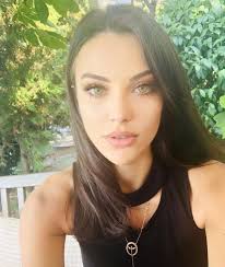 أرجوك اتصل ara ne olursun. 82k Likes 35 Comments Tt Tuvanaturkay On Instagram Dogayi Koru Yesili Sev Beni Op Tuvana Turkay Turkish Beauty Beauty