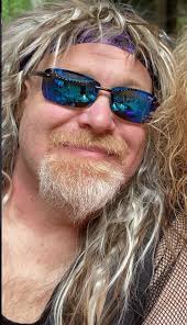 Hoping for a simple hello, but it feels like I'm invisible. 🥺"