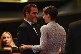 Her parents are both from prominent families with a football rooney's paternal grandfather was wellington timothy mara (the son of timothy james mara and. Joaquin Phoenix And Rooney Mara S Relationship Timeline