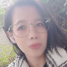 20 Minutes Chinese Fried Chicken Wings! 📝 Full Video + Printable Recipe:  https://cicili.tv/chinese-fried-chicken-wings/ Serves: 2 to 4 Prep time: 10  minutes Cook time: 10 minutes Ingredients: 1 pound chicken wing flats 2