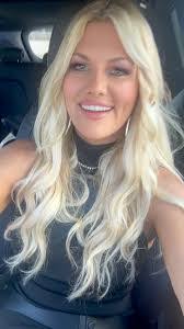 Kristy Mueller's Instagram, Twitter & Facebook