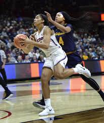 May 27, 2021 · gabby barrett has already won a trophy at the 2021 iheartradio music awards on thursday (may 27) at the dolby theatre in los angeles. It Doesn T Take Long For Gabby Williams To Unleash Vivid Recollections Of Some Of Her Previous Visits To Lawlor Uconn Uconn Womens Basketball Uconn Basketball